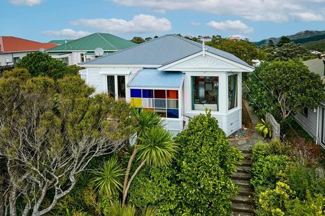 Photo of property in 33 Harland Street, Brooklyn, Wellington, 6021