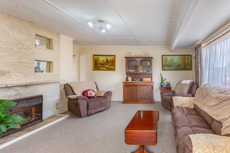 Photo of property in 25 Bibby Street, Waipawa, 4210