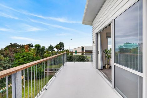 Photo of property in 11 Mer Place, Bay View, Napier, 4104