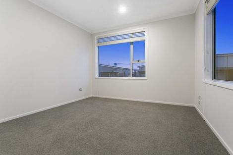 Photo of property in 9 Rangihina Road, Hobsonville, Auckland, 0616