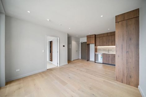 Photo of property in 102/82 Te Oneroa Way, Long Bay, 0630