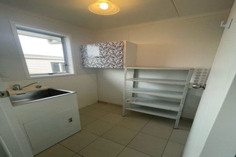 Photo of property in 215 Parklands Avenue, Bell Block, New Plymouth, 4312