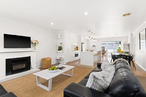 Photo of property in 41 Cassino Crescent, Onekawa, Napier, 4110