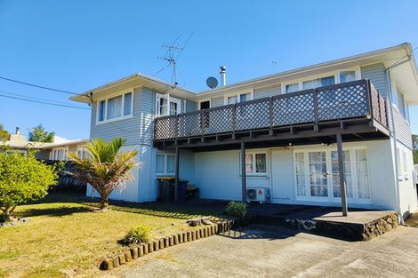 Photo of property in 26 Helena Street, Massey, Auckland, 0614