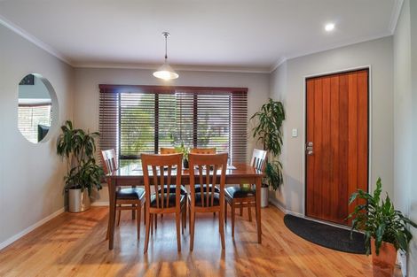 Photo of property in 9 Caulfield Place, Pukehangi, Rotorua, 3015