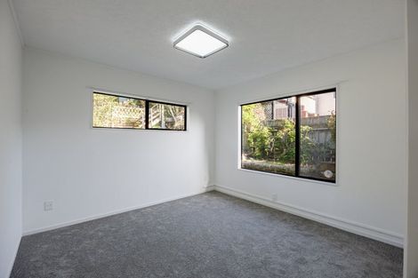 Photo of property in 16 Kokako Place, Taradale, Napier, 4112