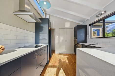 Photo of property in 4 Leonard Place, Dinsdale, Hamilton, 3204