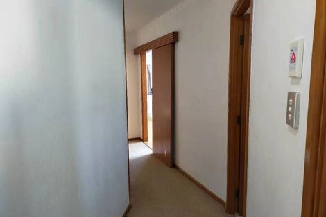 Photo of property in 29 Downing Street, Glenfield, Auckland, 0629