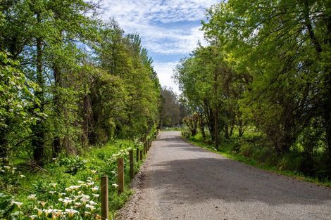 Photo of property in 412 Fabians Road, Morison Bush, Greytown, 5794