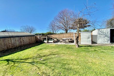 Photo of property in 33 Pensacola Crescent, Broomfield, Christchurch, 8042