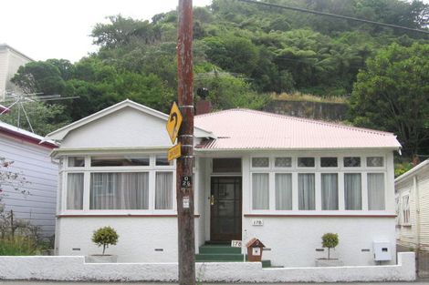 Photo of property in 178 Aro Street, Aro Valley, Wellington, 6021