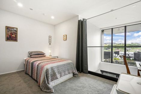 Photo of property in 8/28 Pennant Street, Long Bay, Auckland, 0630