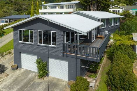 Photo of property in 3 Russell Street, Picton, 7220