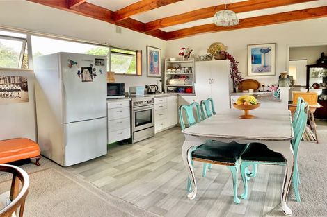 Photo of property in 35 Tahuna Road, Paihia, 0200