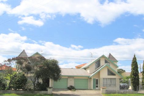 Photo of property in 357 Maunganui Road, Mount Maunganui, 3116
