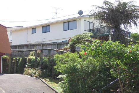 Photo of property in 80j Tirimoana Road, Te Atatu South, Auckland, 0602