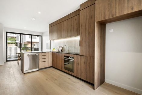 Photo of property in 15b Windlass Street, Long Bay, Auckland, 0630