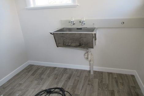 Photo of property in 10 Hinemoa Street, Levin, 5510