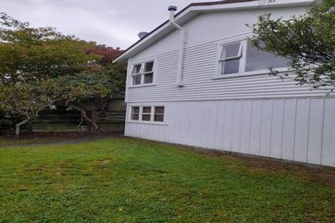 Photo of property in 27 Beauchamp Street, Karori, Wellington, 6012