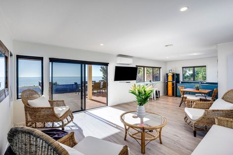 Photo of property in 265 Clifton Road, Te Awanga, 4102