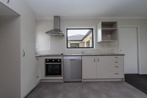 Photo of property in 3 Heath Street, St Andrews, Hamilton, 3200