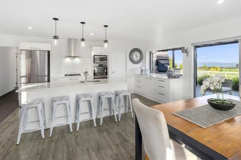 Photo of property in 9 Todd Duncan Drive, Hamurana, Rotorua, 3096