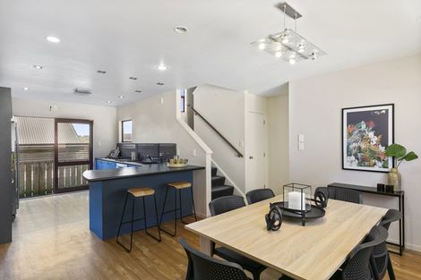 Photo of property in 8 Atamira Close, Churton Park, Wellington, 6037