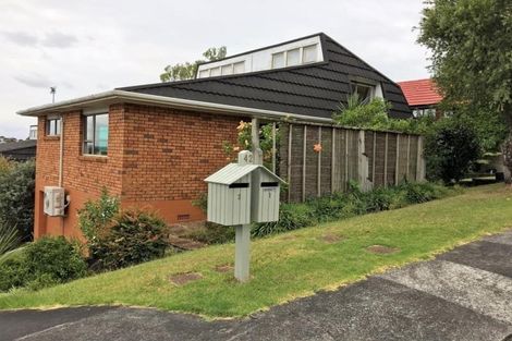 Photo of property in 1/42 Pokapu Street, Titirangi, Auckland, 0600