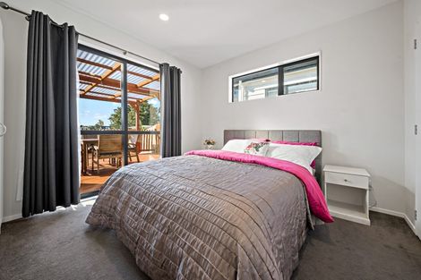 Photo of property in 13a Tuuhura Road, Pukekohe, 2120
