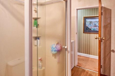 Photo of property in 5 Beavis Lane, Karori, Wellington, 6012