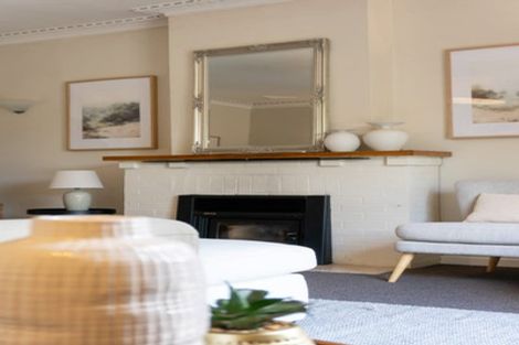 Photo of property in 18 Queen Street, Cambridge, 3434