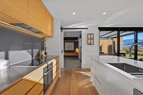 Photo of property in 6 Big Valley Drive, Jacks Point, Queenstown, 9371