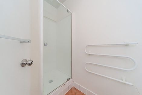 Photo of property in Terrace Tower Apartments, 10e/126 The Terrace, Wellington Central, Wellington, 6011