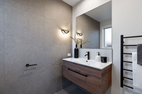 Photo of property in 20 Mangatainoka Lane, Awapuni, 4412