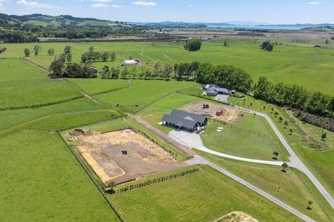 Photo of property in 26 Riverside Way, Clevedon, 2585