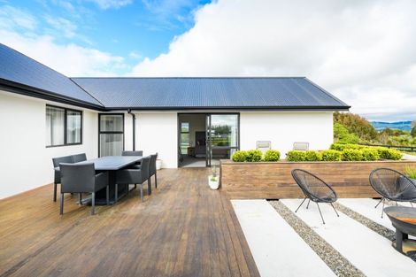 Photo of property in 65 Hartwell Drive, Kelvin Grove, Palmerston North, 4470