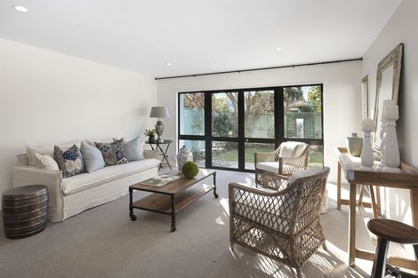 Photo of property in 2/54 Derby Street, St Albans, Christchurch, 8014