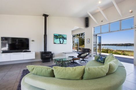 Photo of property in 38 Tanners Point Road, Tanners Point, Katikati, 3177
