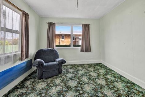Photo of property in 20 Furlong Street, Hawera, 4610
