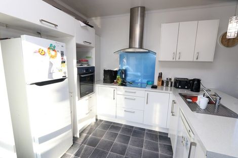 Photo of property in 129 Mcmurdo Street, Tinwald, Ashburton, 7700