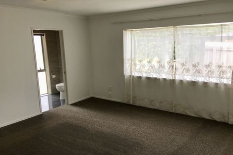 Photo of property in 12 Courtvale Place, Flat Bush, Auckland, 2019