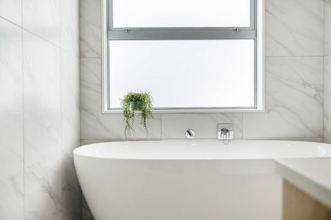 Photo of property in 25 Roa Avenue, Hobsonville, Auckland, 0616