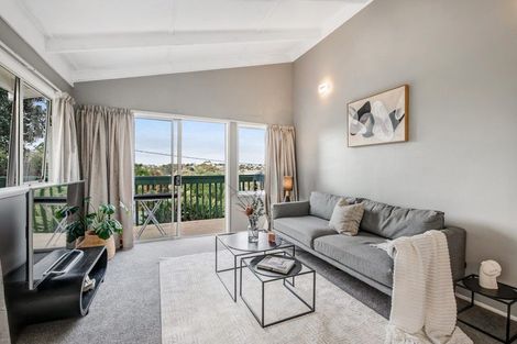 Photo of property in 22 Matai Road, Stanmore Bay, Whangaparaoa, 0932