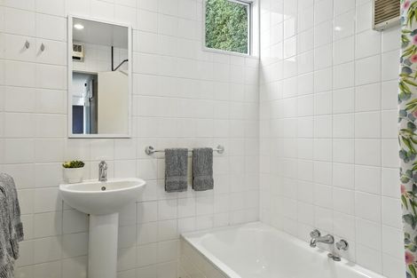 Photo of property in 23 Overdale Drive, Cashmere, Christchurch, 8022