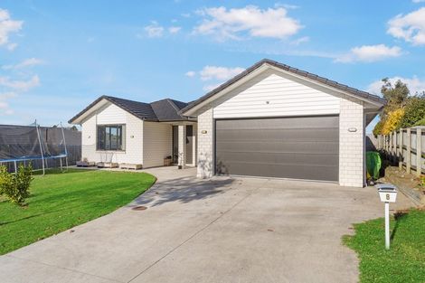 Photo of property in 8 Hillpark Drive, Pokeno, 2402