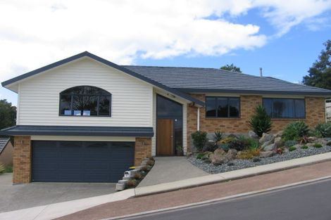 Photo of property in 3 Frenz Drive, Titirangi, Auckland, 0604