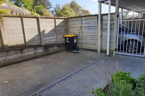 Photo of property in 126u7 Redwood Avenue, Tawa, Wellington, 5028
