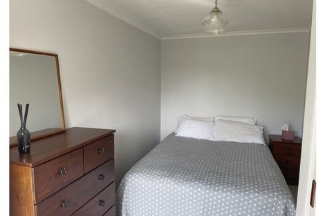 Photo of property in 9 Houston Grove, Miramar, Wellington, 6022
