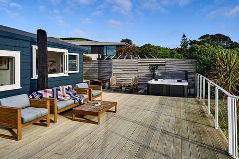 Photo of property in 6 Pa Road, Pukerua Bay, 5026