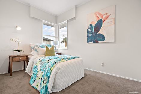 Photo of property in 7 Beverly Place, New Lynn, Auckland, 0600